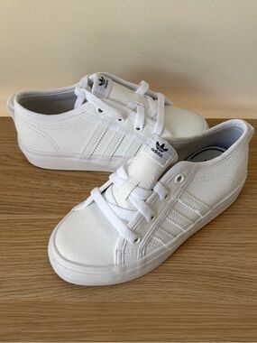 Adidas Originals Nizza Kids Size 13K White Platform NWT No Box Perfect Condition